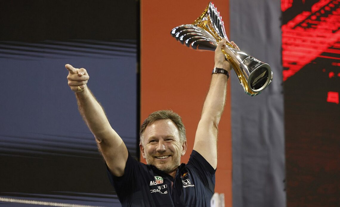 Horner to remain as Red Bull F1 team principal until at least 2026