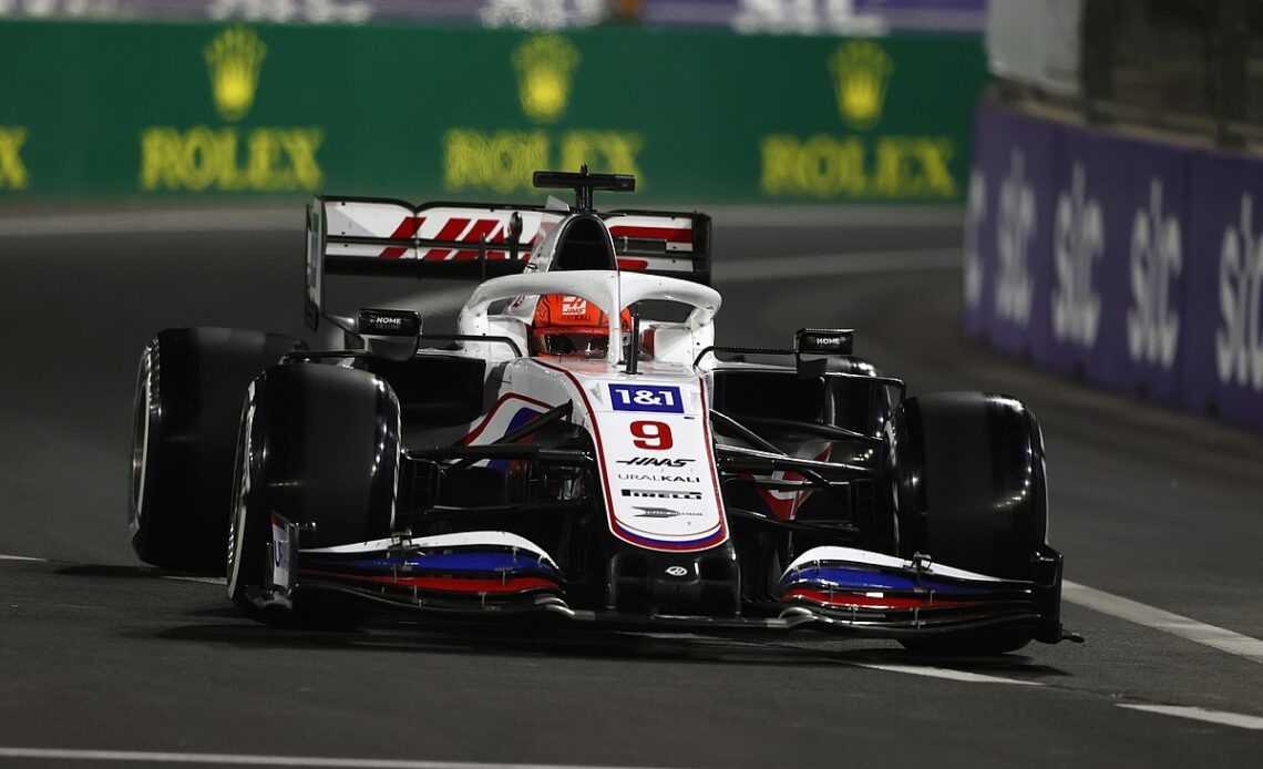 Mazepin gives himself 4 out of 5 for sticking through first F1 season