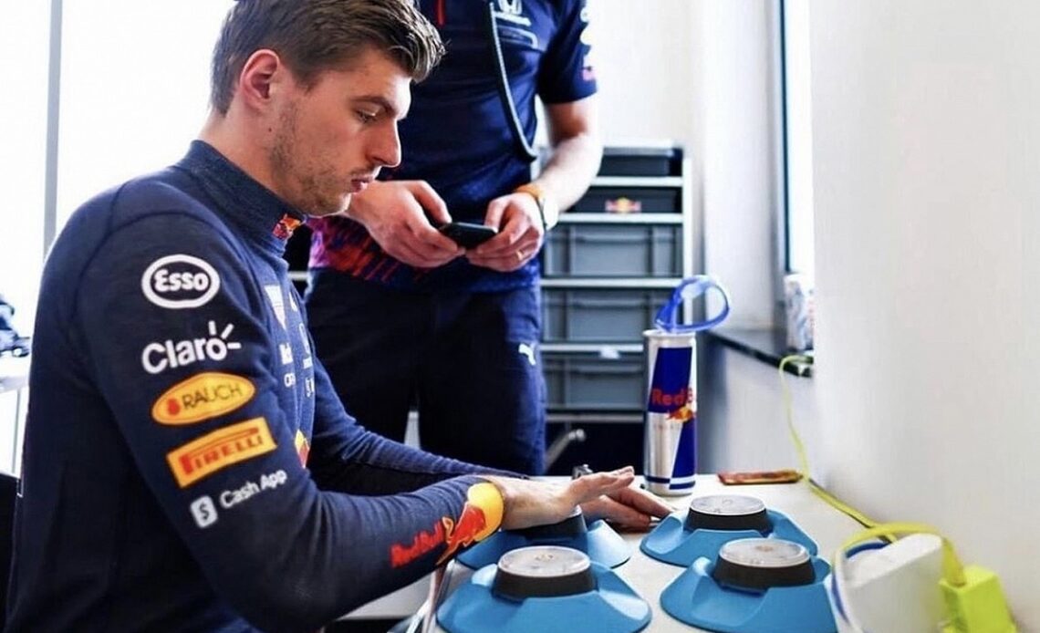 The flashing light tech helping F1 drivers get in the zone