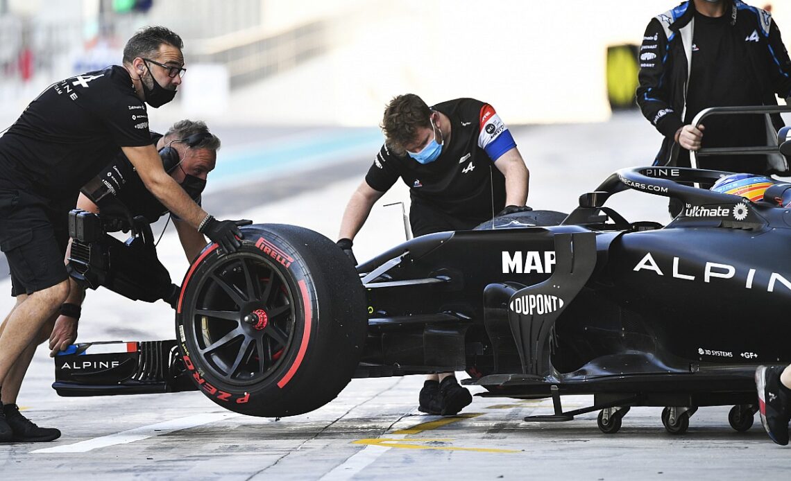 Why Pirelli’s emergency F1 fixed supply rule looks set to stay