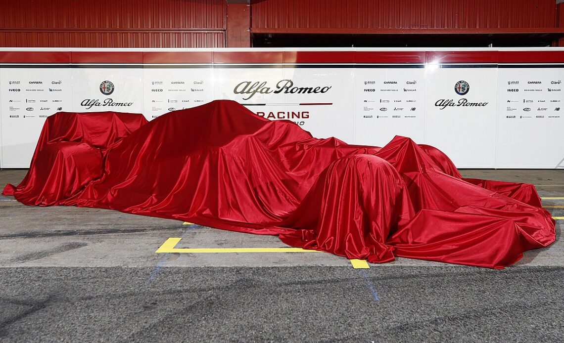 Alfa Romeo to formally unveil C42 F1 car after first pre-season test