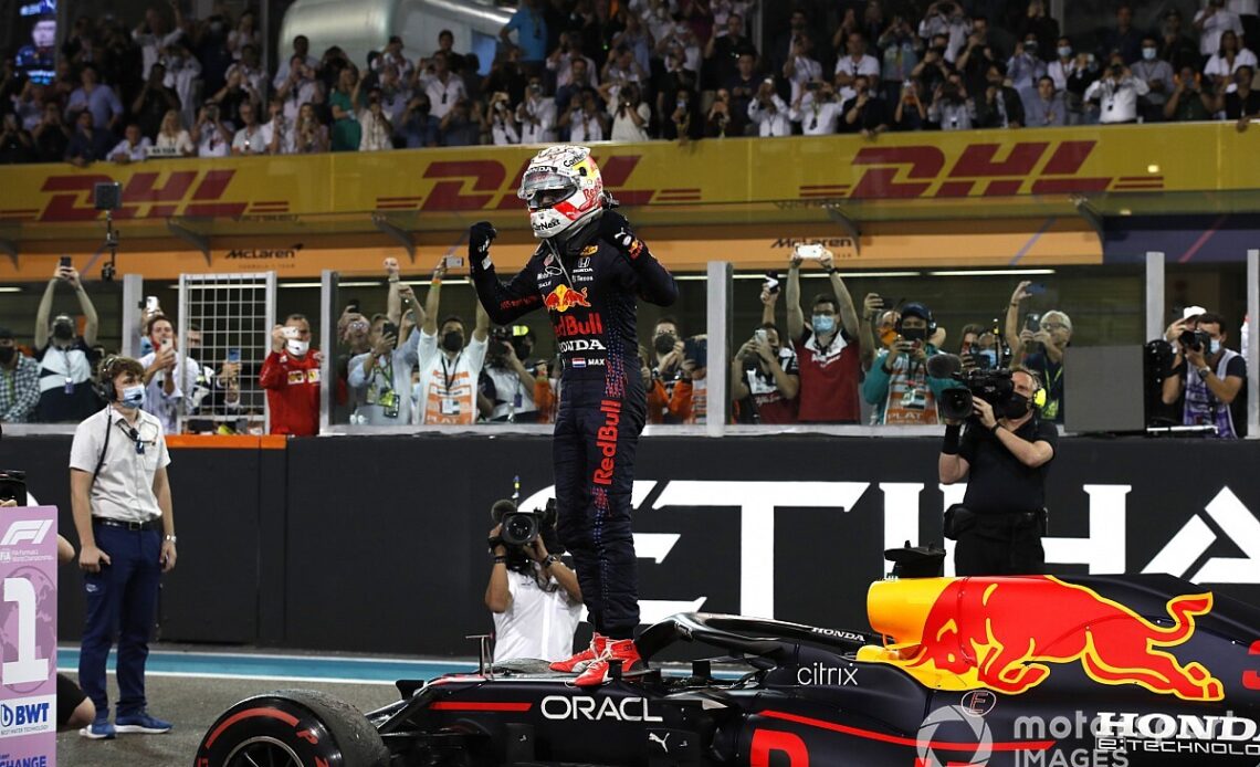 F1 reports rise in TV audience as 108m watch Abu Dhabi finale