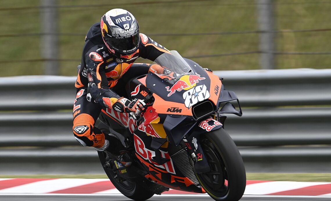 KTM adopts new testing approach to fix “not ready” 2022 MotoGP bike