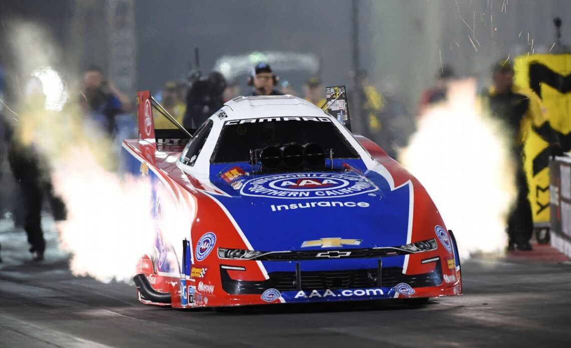 Robert Hight races to second straight Funny Car win to open NHRA season