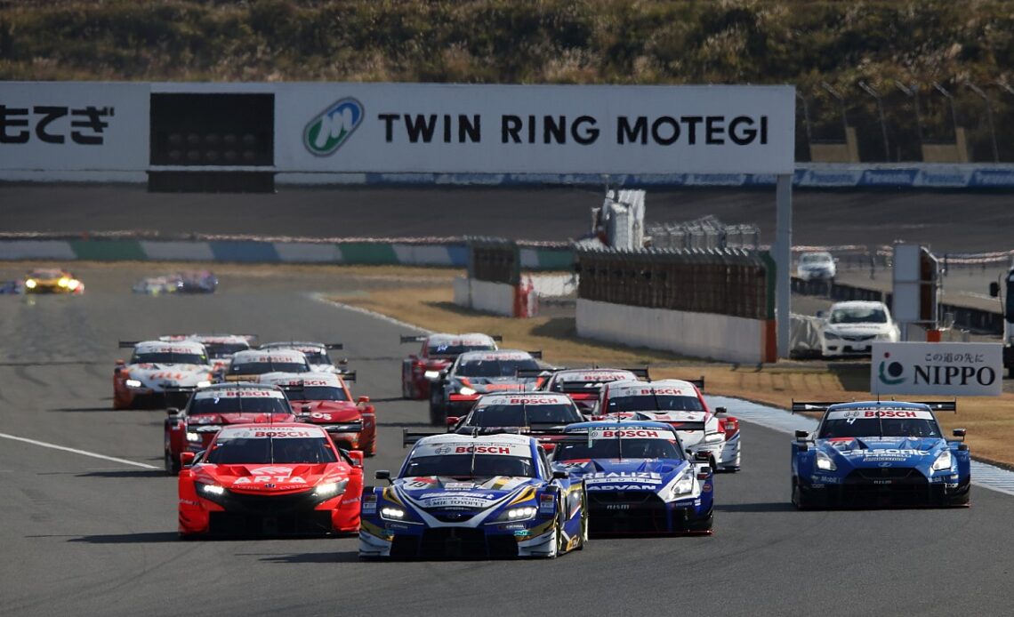 SUPER GT announces 43-car entry list for 2022