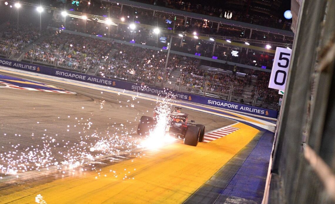 Singapore Grand Prix to remain in F1 until 2028