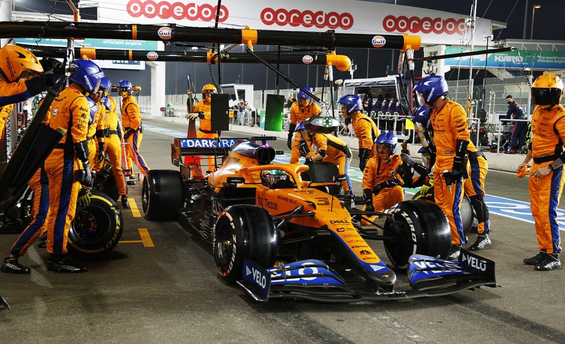 Why are F1 pitstops so fast?