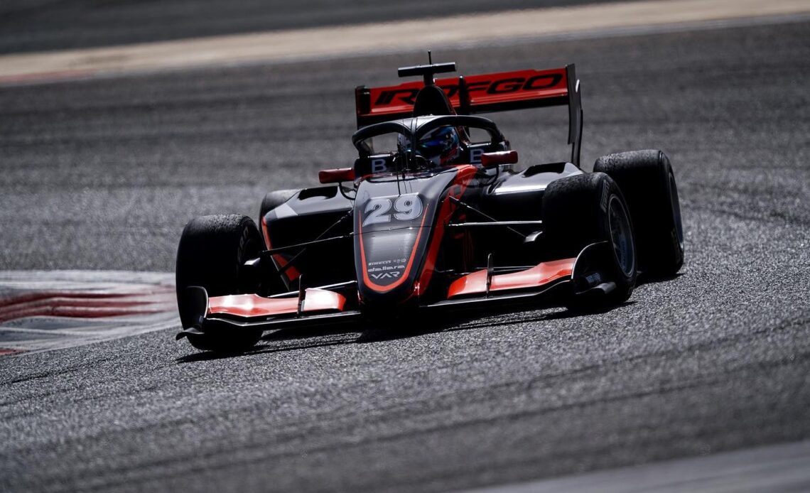 Colapinto and Van Amersfoort claim pole on FIA F3 debut · RaceFans