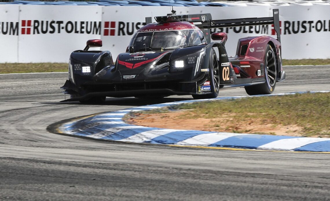 Ganassi Cadillac leads with three hours to go