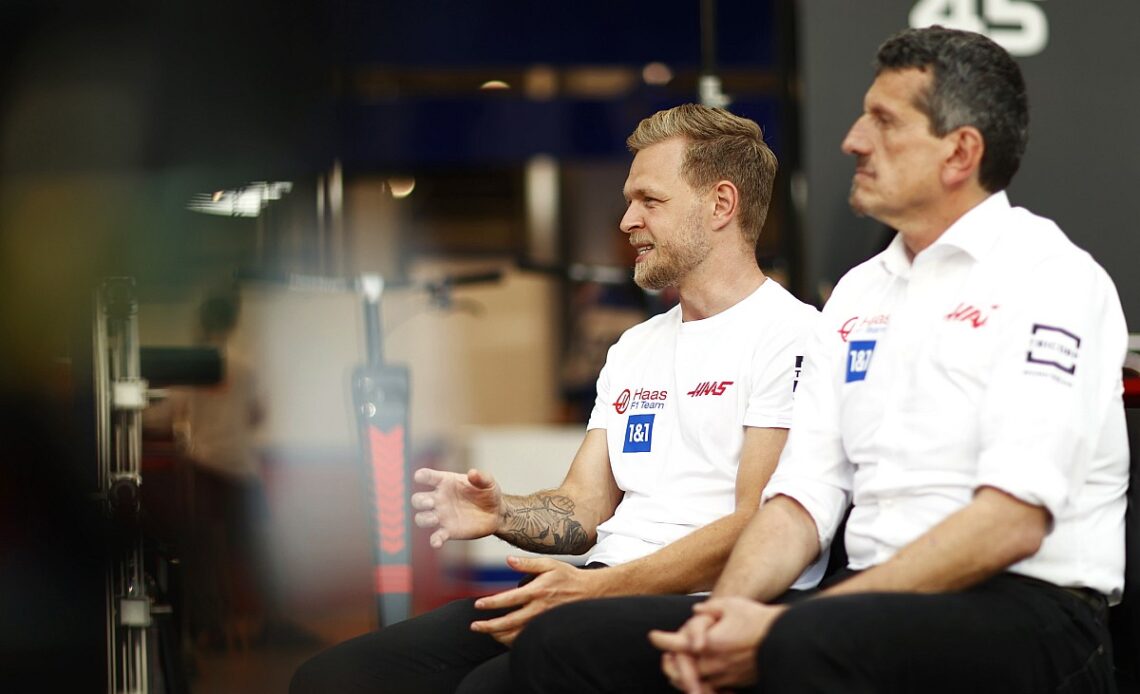 Magnussen faces "more pressure to not mess up" at Jeddah F1 race