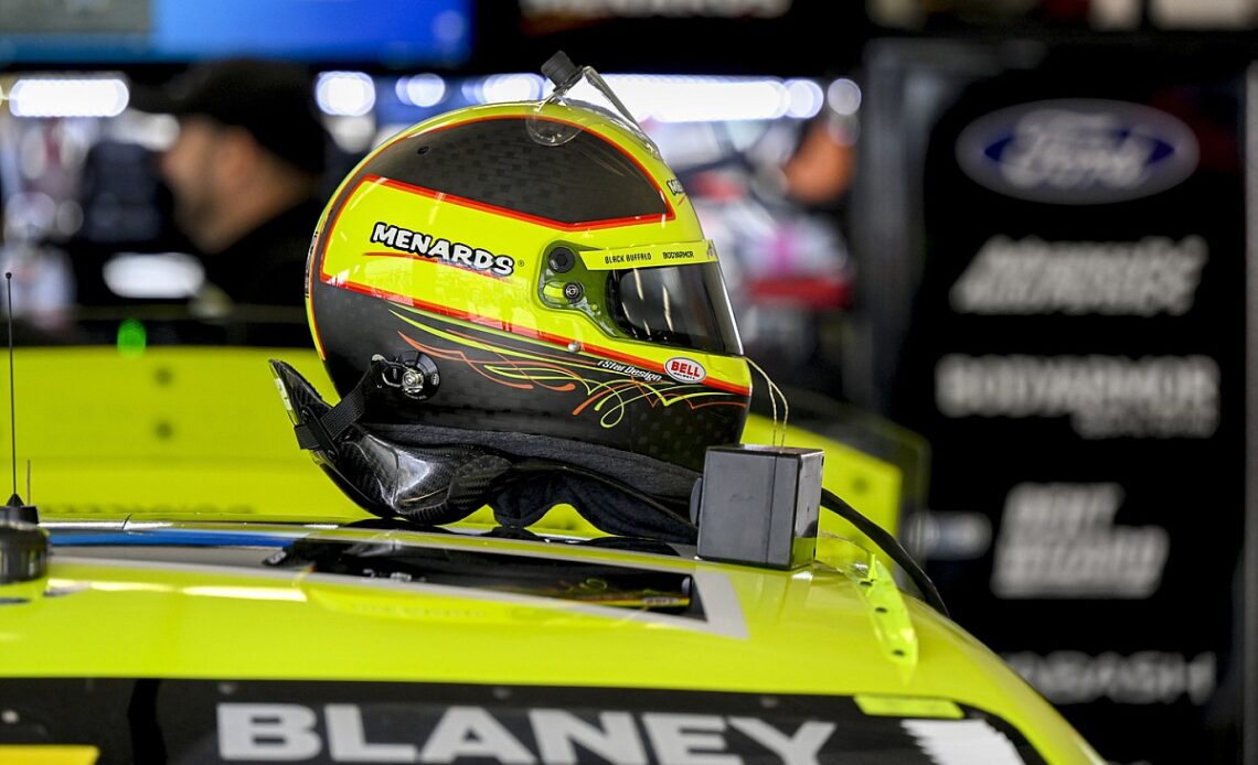 NASCAR Cup Phoenix starting lineup: Blaney on pole