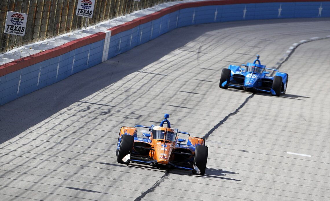 Nine-car Texas IndyCar test called off due to cold weather