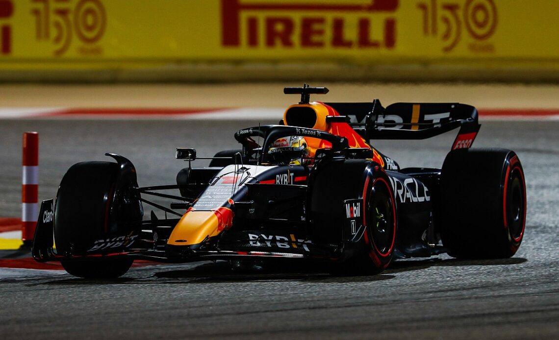 Verstappen says Bahrain GP qualifying runs were "hit and miss"