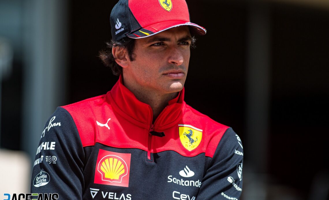 Ferrari extend Sainz's contract to end of 2024 season · RaceFans