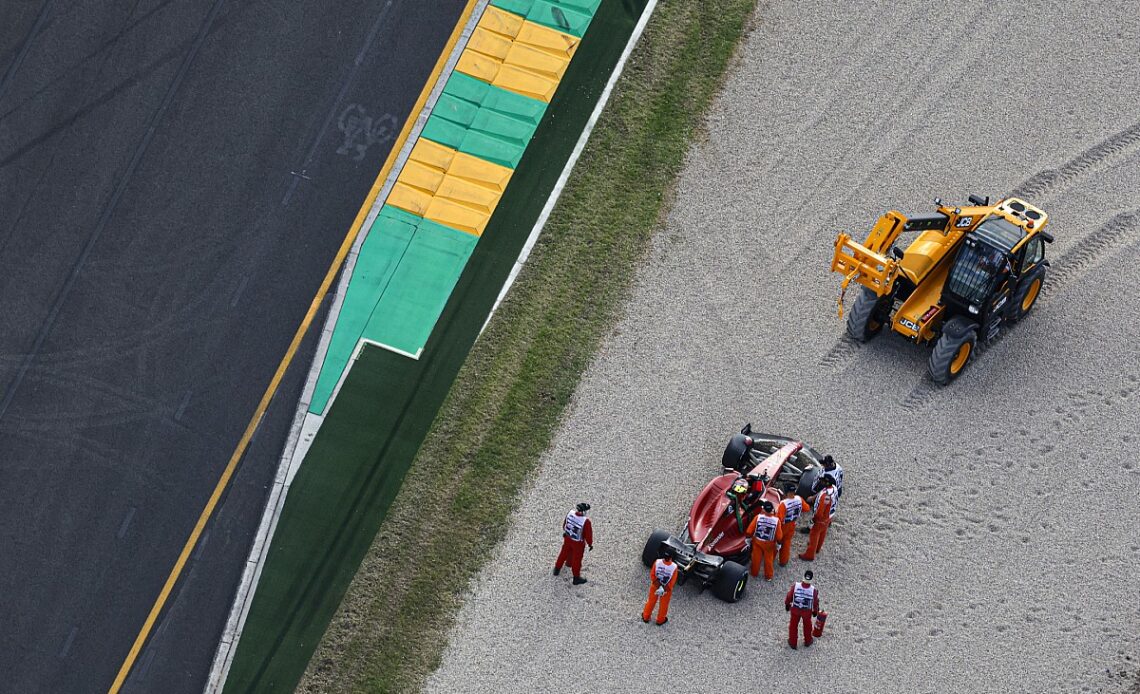 Ferrari switches Sainz’s F1 engine after Australian GP off