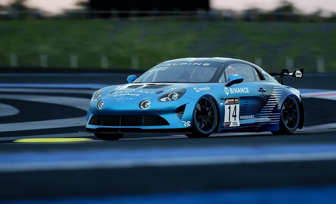 GT4 test up for grabs in 2022 Alpine Esports Series