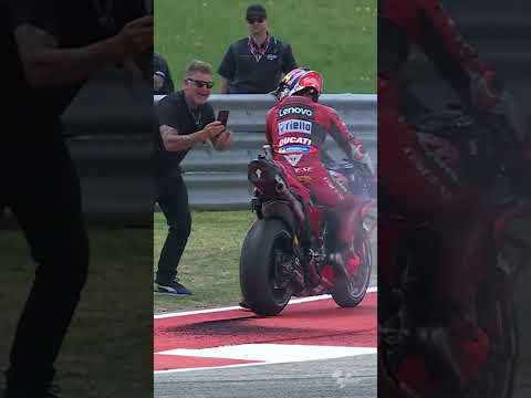 Jack Miller celebrates with a burnout! | 2022 #AmerciasGP