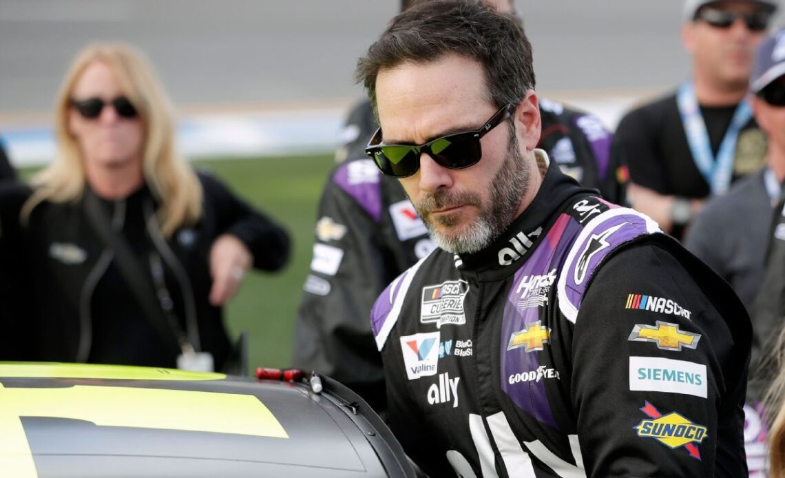 Jimmie Johnson injures right wrist in crash during practice at Long Beach, will undergo further evaluation