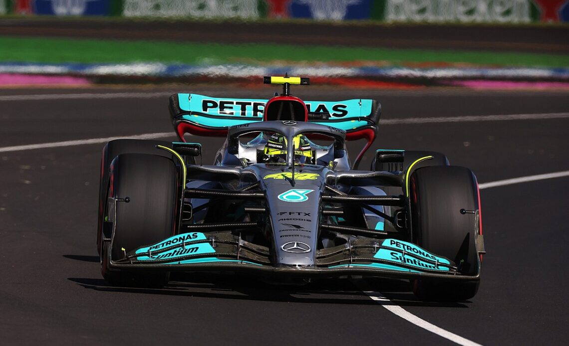 Nothing we change on Mercedes F1 car makes a difference