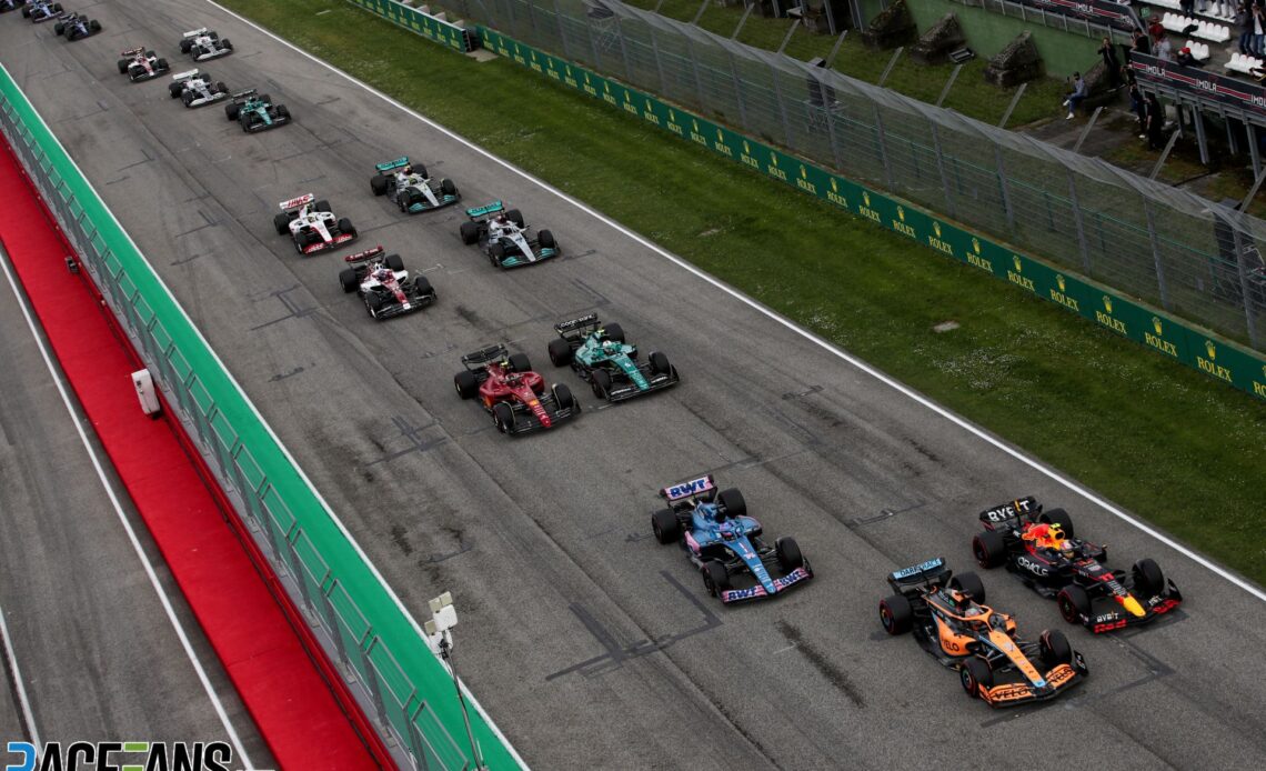 Sprint race start, Imola, 2022