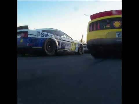 Ricky Stenhouse makes it through the wreck at Daytona | #short | NASCAR