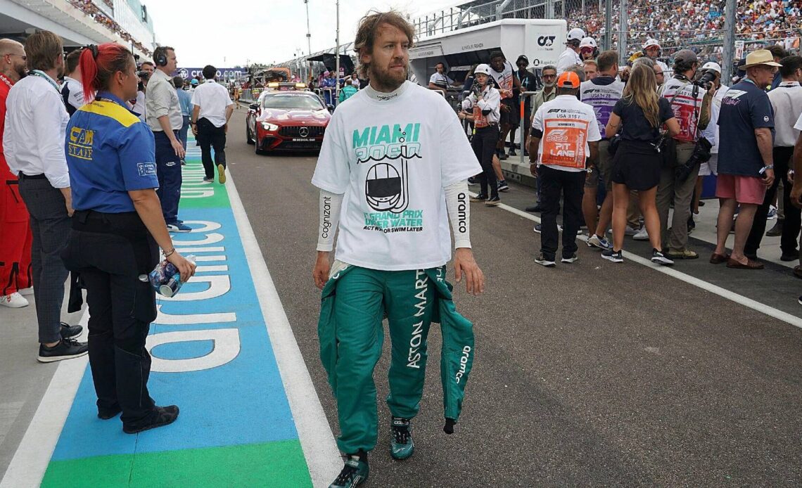 Sebastian Vettel wears his Miami underwater T-shirt. United States, May 2022.