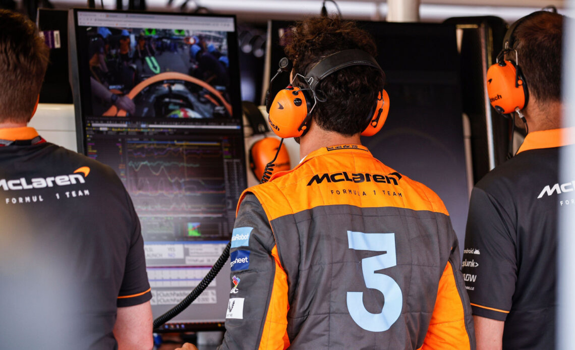 "Daniel Ricciardo rumours, and McLaren team statements, are growing louder"