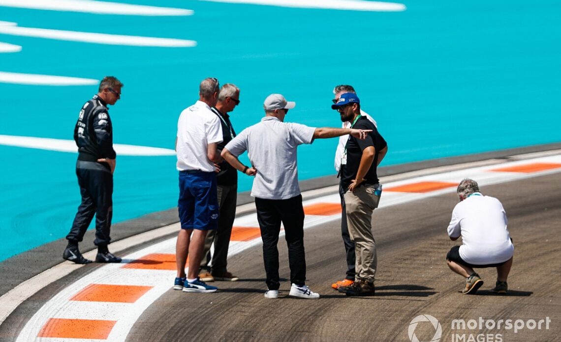 F1 Miami GP track undergoes more overnight resurfacing work