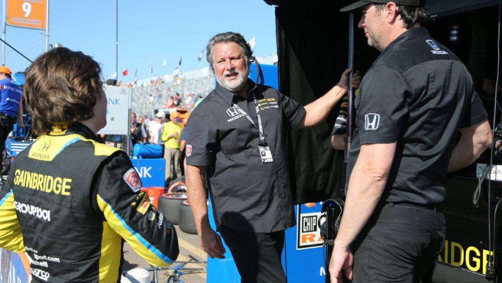 Michael Andretti talks to Colton Herta. St Petersburg February 2022.