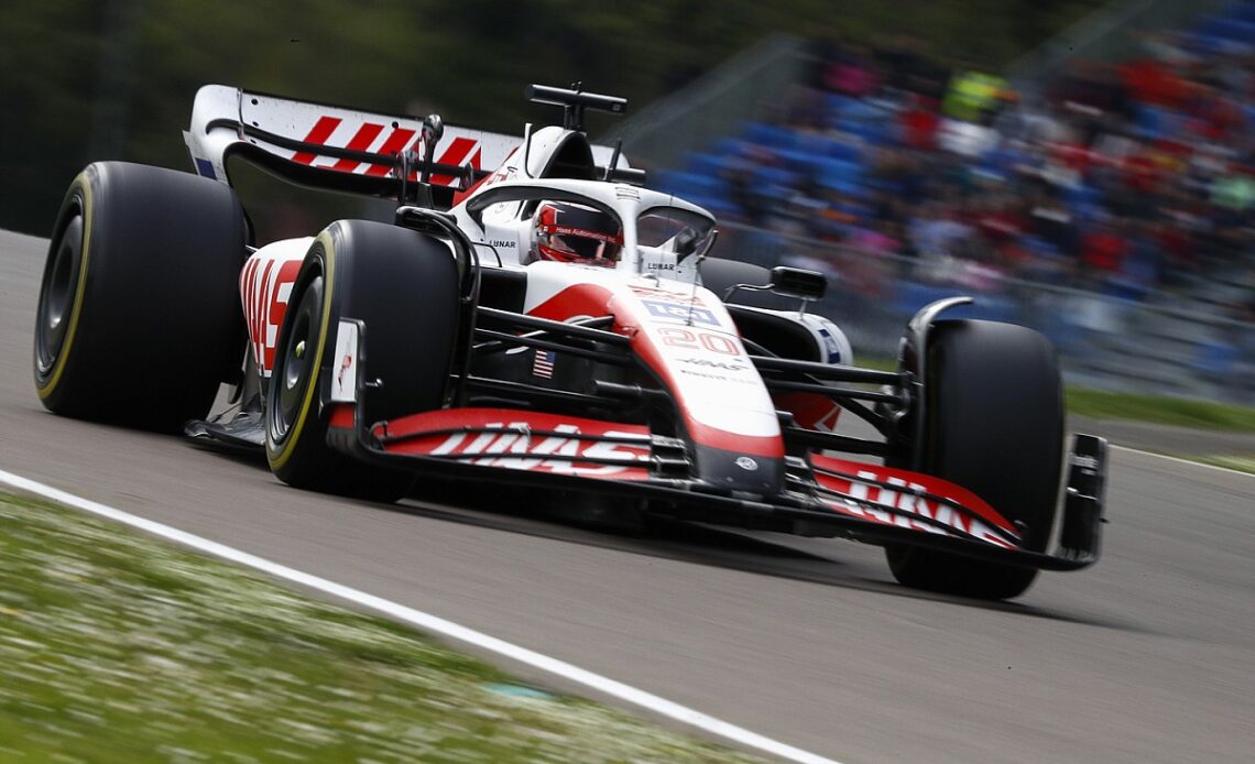 Haas tech boss doesn't care for F1 rivals' polemics