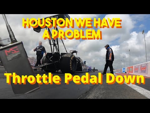 Houston We Have A Problem. No Loud Pedal!!! #broken