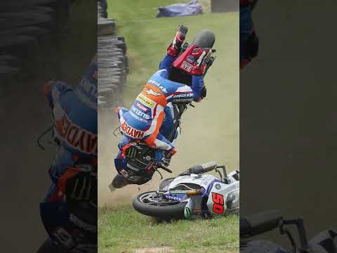 Insane #Motorcycle Crash & Photo: Roger Hayden at VIR #shorts