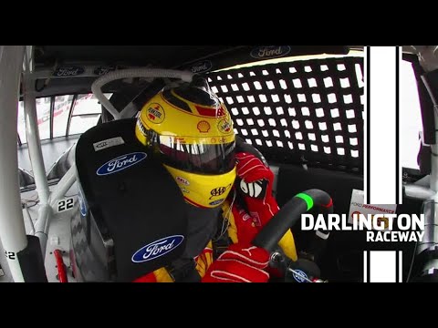 Logano puts the No. 22 on the pole for throwback weekend