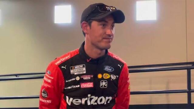 Logano: ‘If (Byron) wants to keep going back and forth, I’ll keep swinging’