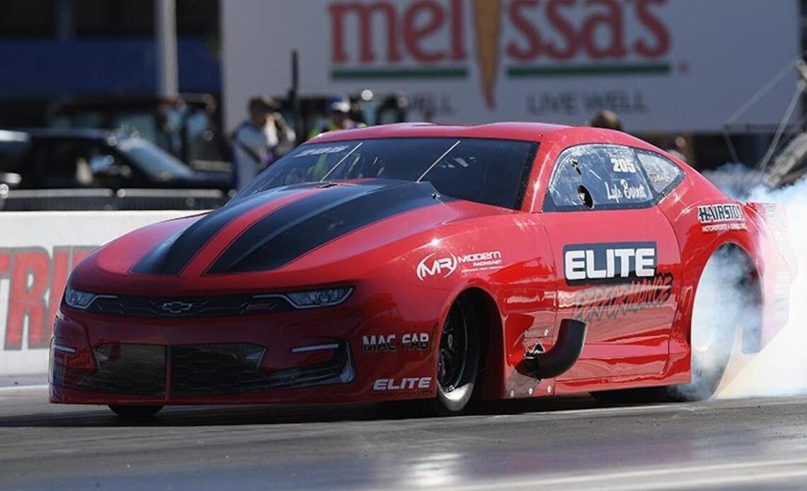 Lyle Barnett finishes E3 Spark Plugs Pro Mod season with win in Las Vegas