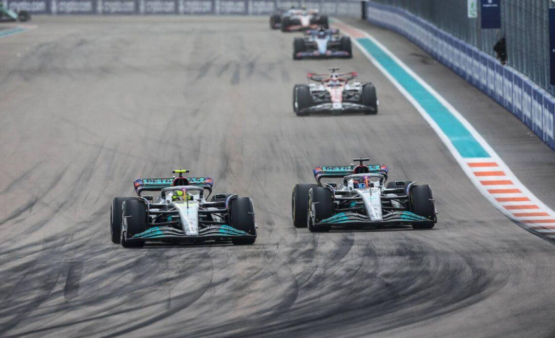 Mercedes should make mid-race strategy calls, not me