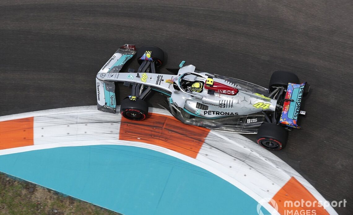 Miami F1 chicane like racing around B&Q car park in a kart