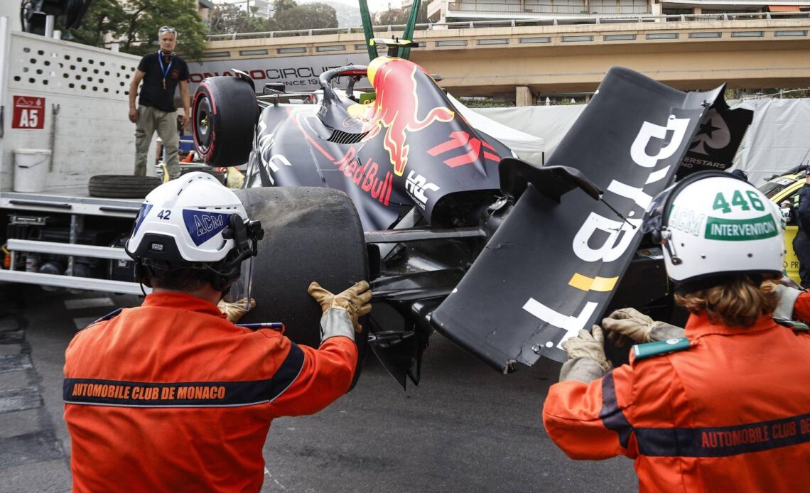 Sergio Perez slams drivers 'not respecting delta' time after Monaco crash