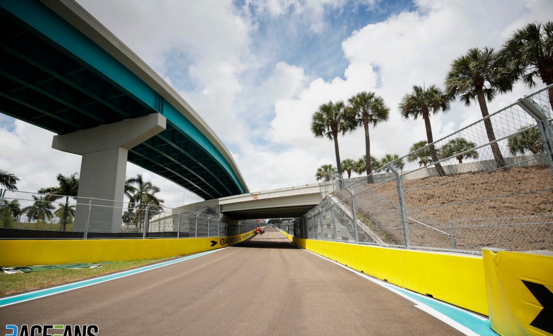 Turn 16 exit, Miami International Autodrome, 2022