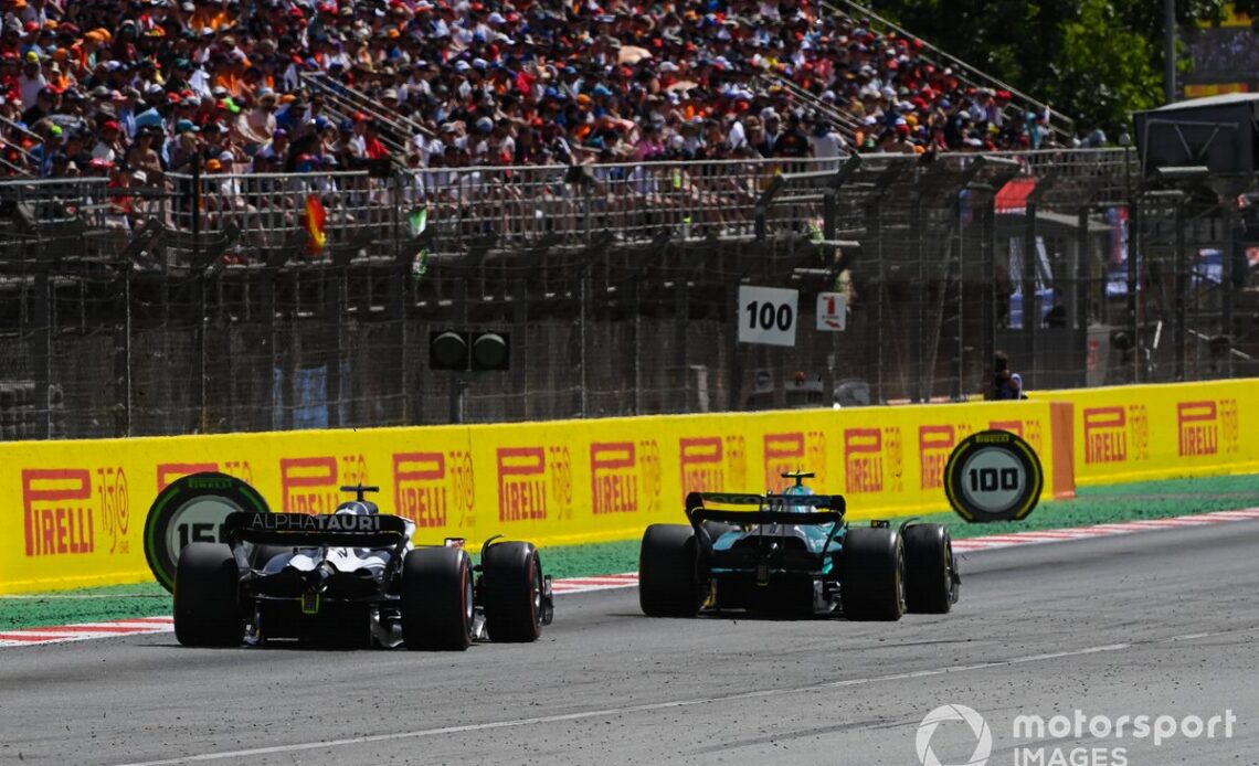 Sebastian Vettel, Aston Martin AMR22, Pierre Gasly, AlphaTauri AT03