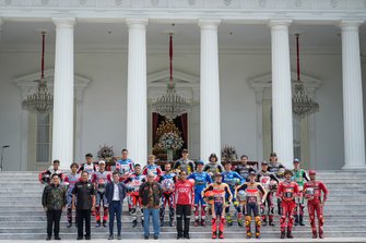 Jakarta MotoGP riders group photo with Joko Widodo, President of Indonesia