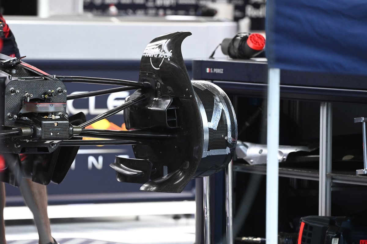 Red Bull Racing R18 front brake