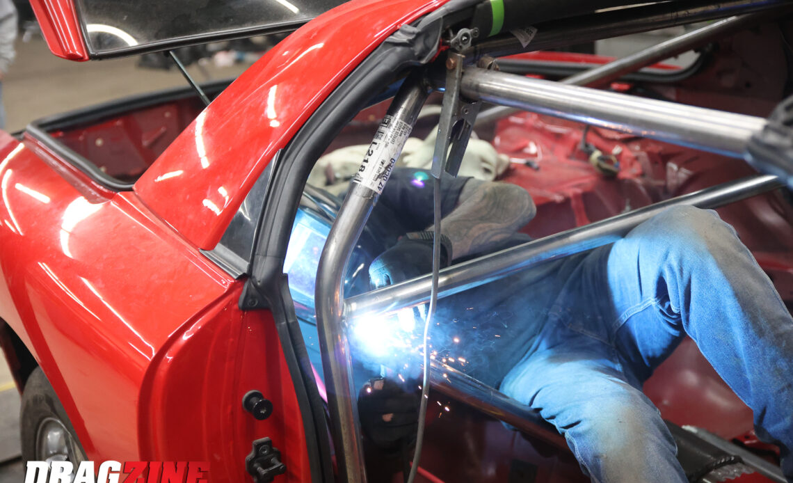 5 Great Tips For Installing A Roll Cage In Your Garage