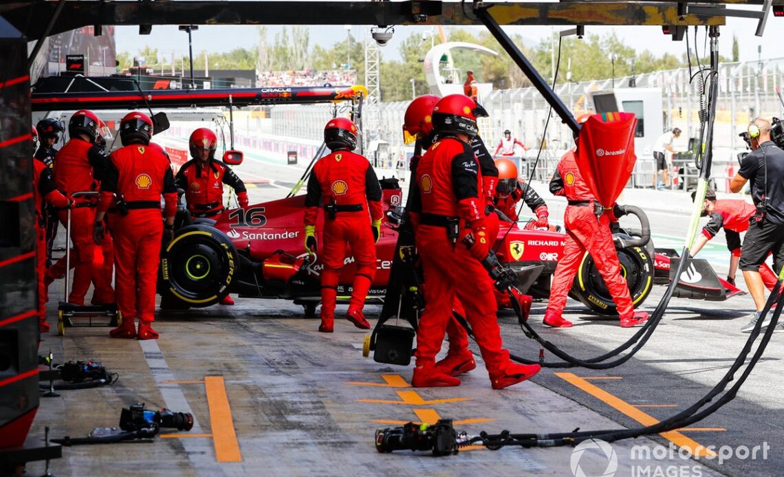 Charles Leclerc, Ferrari F1-75, is returned to the garage and retired from the Spanish GP