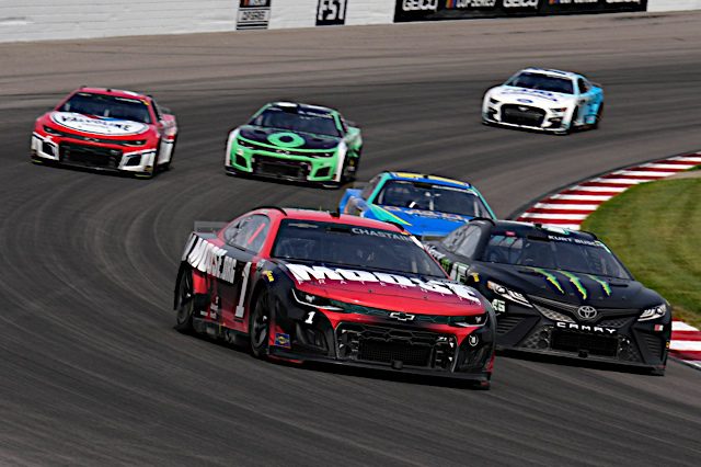 Gateway Brings Ridiculousness On Track & With Kenny Wallace