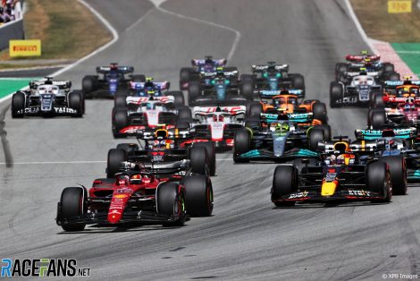 Race start, Circuit de Barcelona-Catalunya, 2022