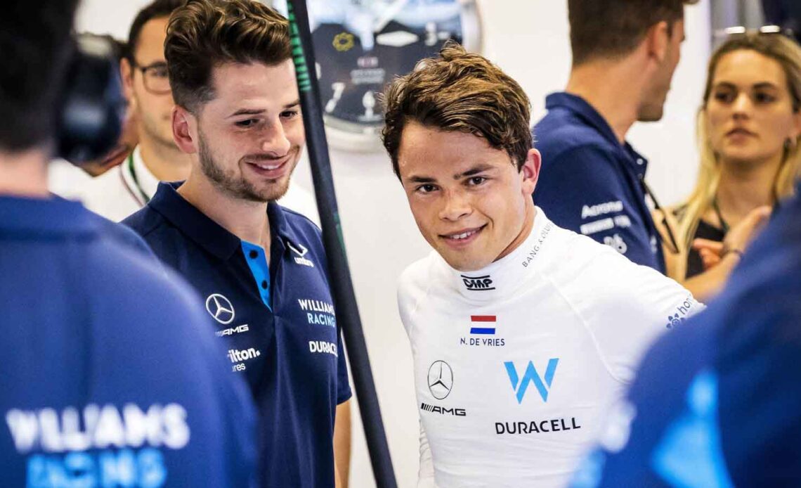 Nyck de Vries remains focused elsewhere despite "a lot of Formula 1 rumours"
