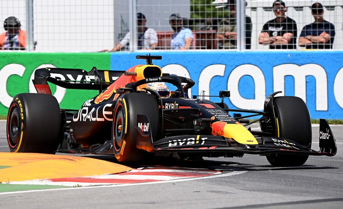 Verstappen holds off Leclerc in second practice