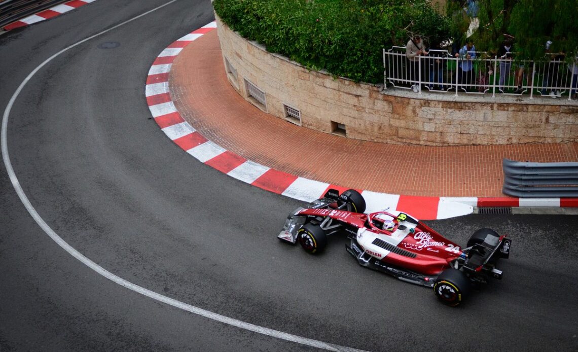 Guanyu Zhou, Alfa Romeo C42