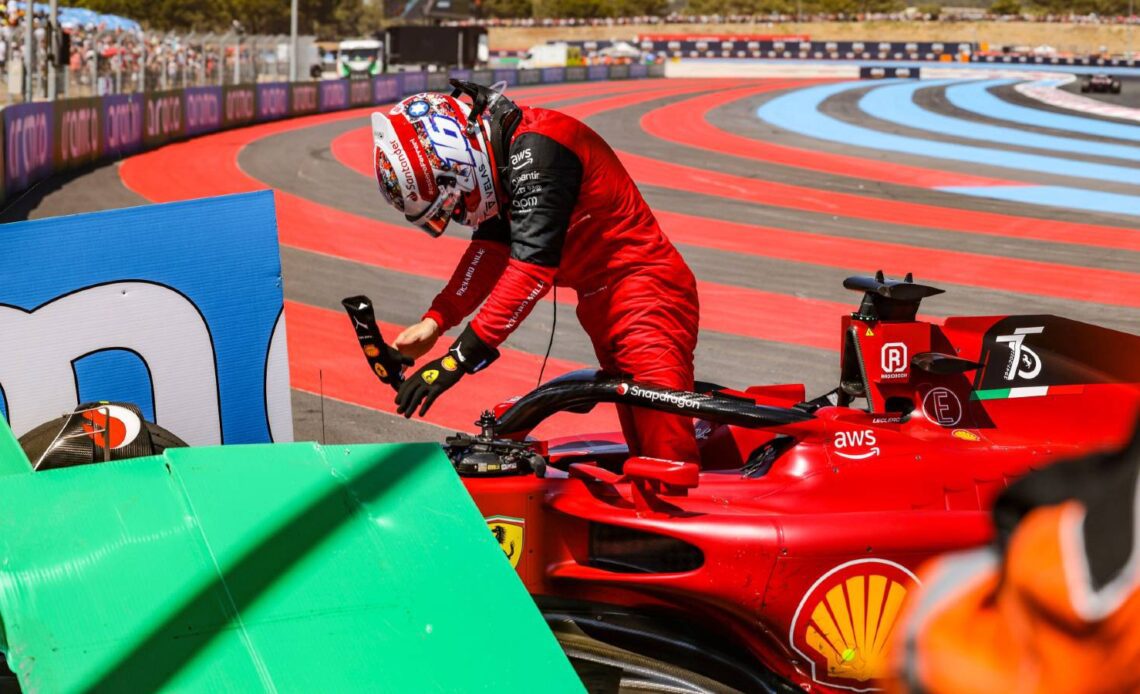 Carlos Sainz predicts Max Verstappen will make same mistake as Charles Leclerc